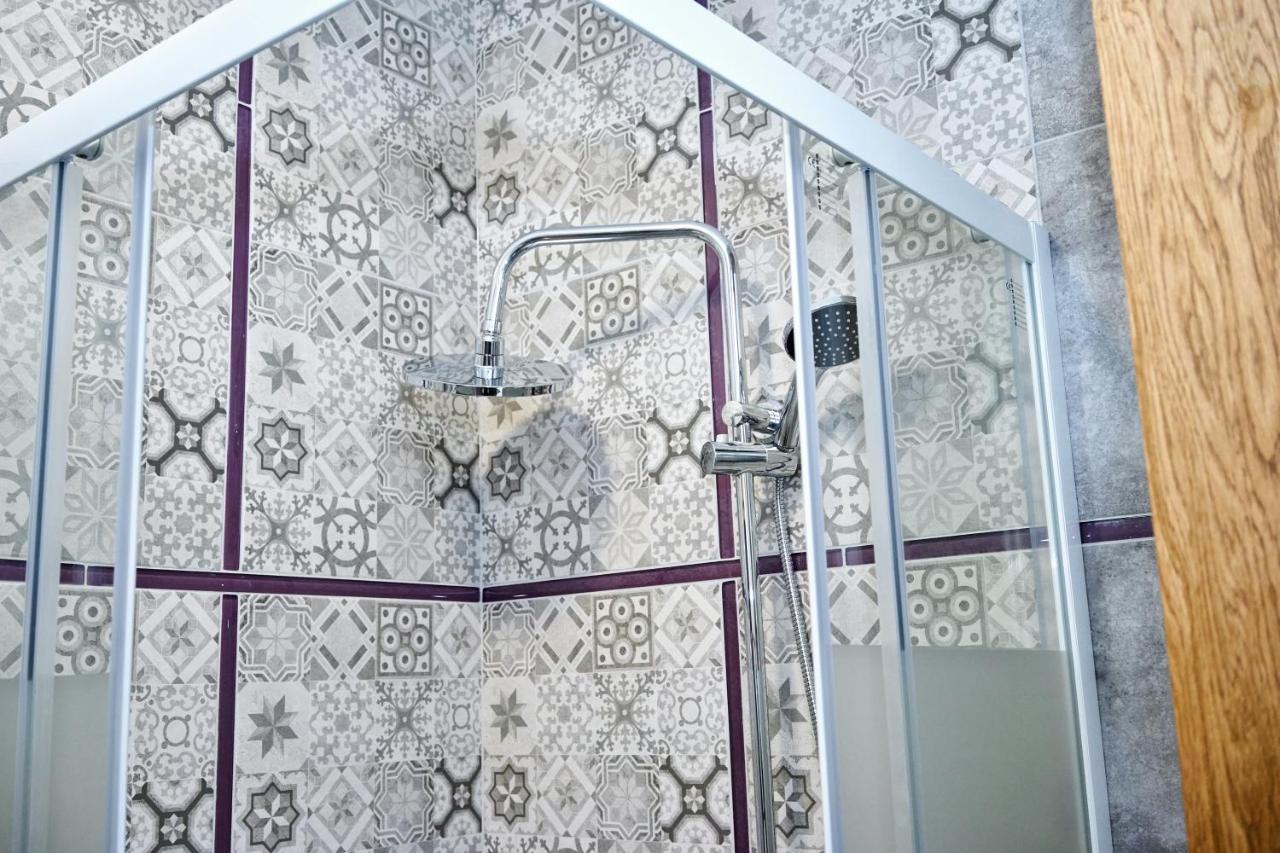 Східний Hotel Berezhany Buitenkant foto