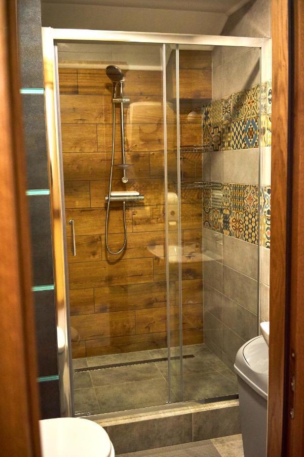 Східний Hotel Berezhany Buitenkant foto